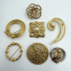 Vintage Gold Tone Abstract Shaped Brooches Lot